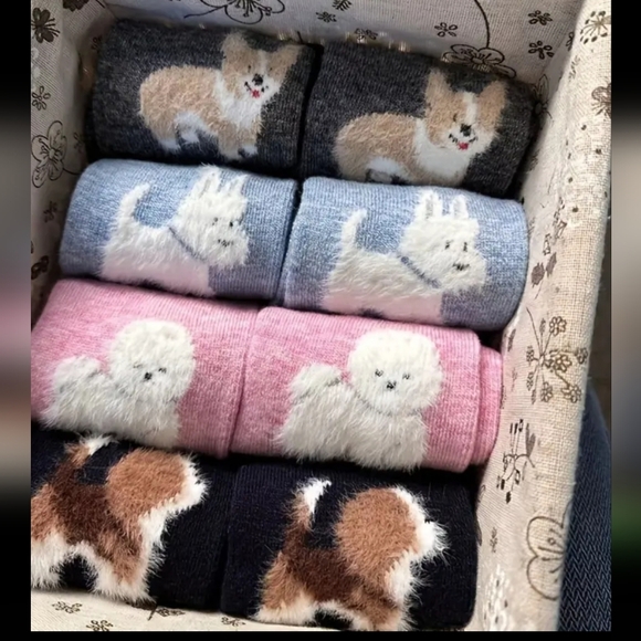 Cute Dog Socks set of 4 - Picture 2 of 7